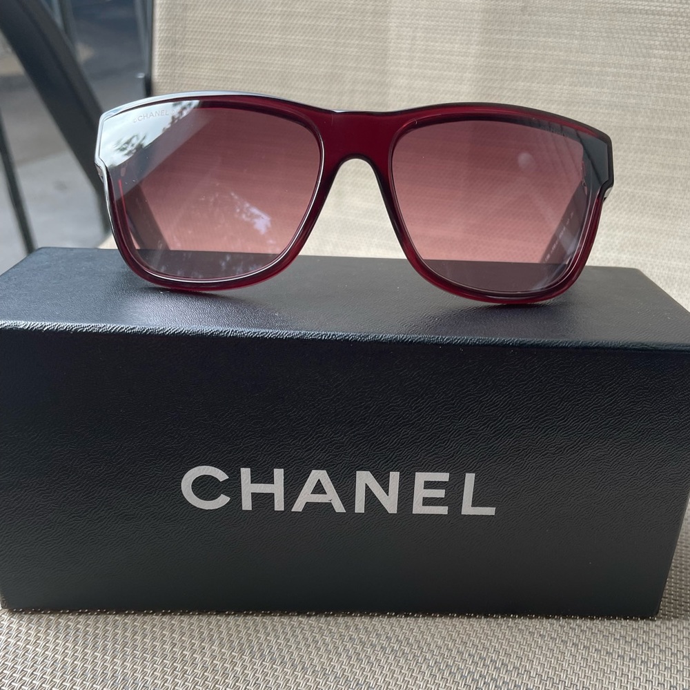 Chanel sunglasses